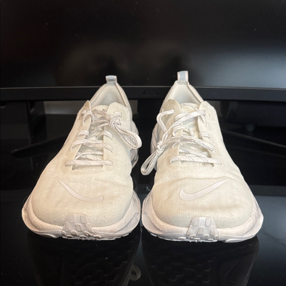 Nike Invincible Run 3 - Picture 2 of 5